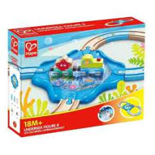 Hape Undersea Figure 8
