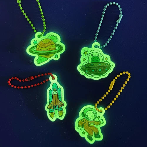 ooly Shrink-It's! D.I.Y. Shrink Art Kit - Glow Buddies